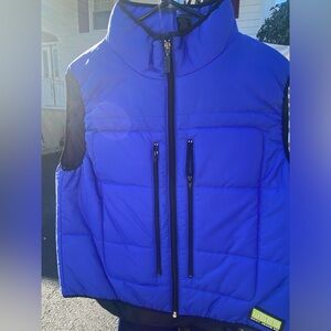 DKNY Puffer Vest - Size L